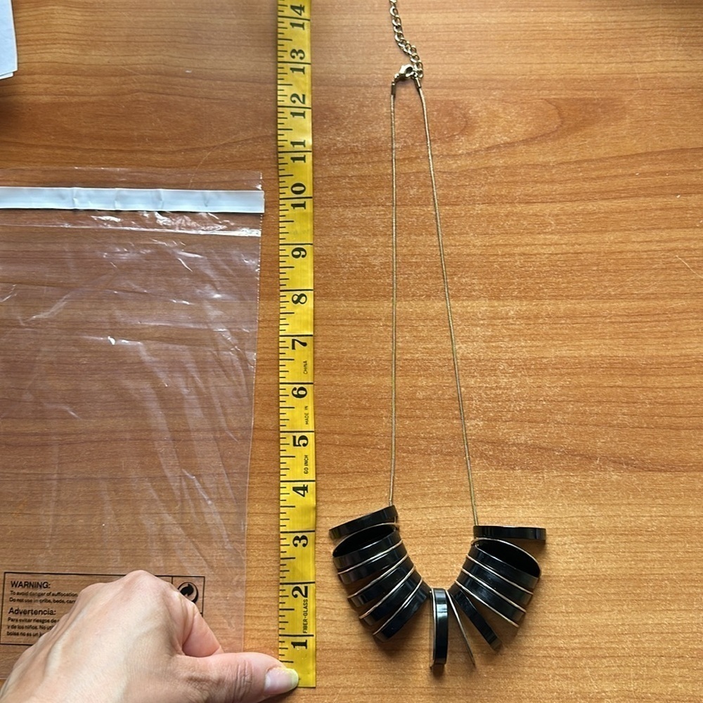 Statement Piece Adjustable Necklace Black - Picture 8 of 8